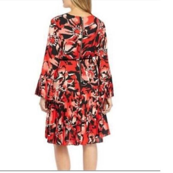 The Limited Size 6 Madison Avenue Pleated Shirt Dress Red Floral Flare Sleeve - Picture 2 of 11
